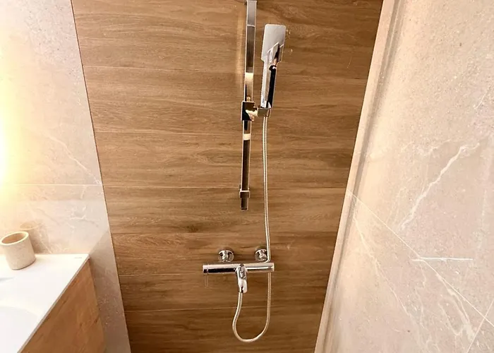 Anestis * Thessaloniki